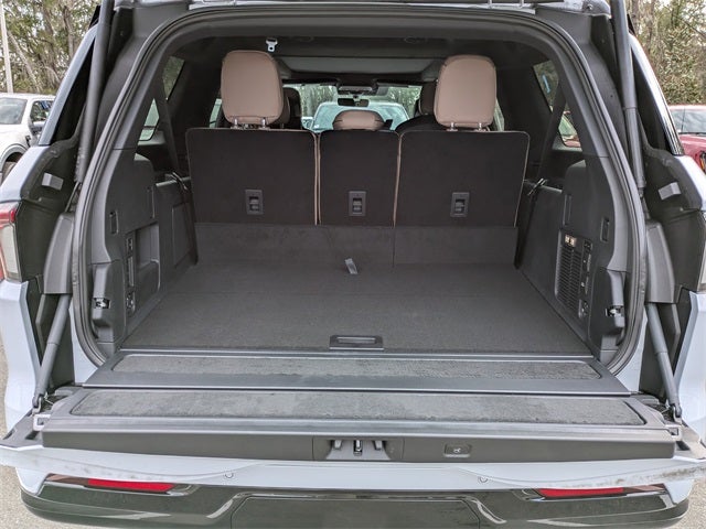 2025 Lincoln Navigator L Black Label