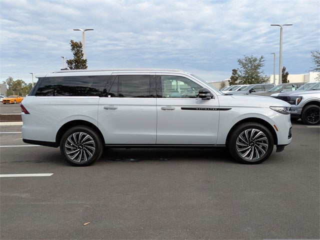 2025 Lincoln Navigator L Black Label