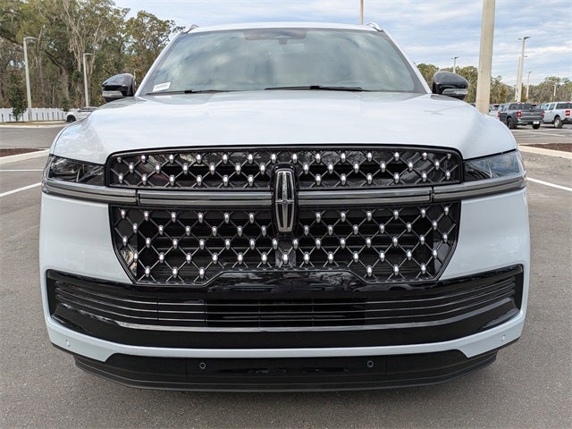 2025 Lincoln Navigator L Black Label