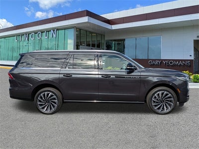2025 Lincoln Navigator L Black Label