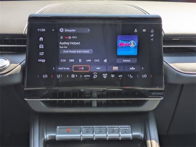 2025 Lincoln Nautilus Reserve