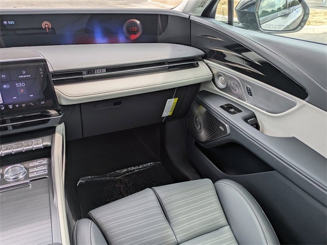 2025 Lincoln Nautilus Reserve