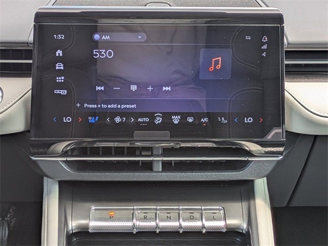 2025 Lincoln Nautilus Reserve