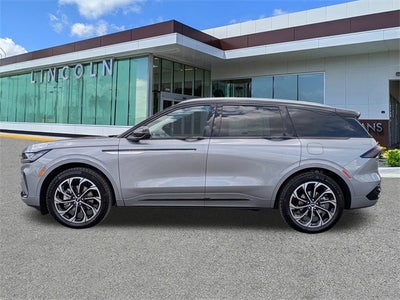 2025 Lincoln Nautilus Reserve