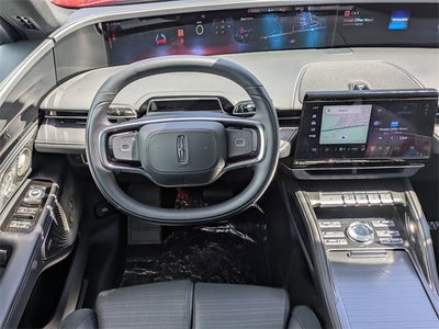 2025 Lincoln Nautilus Reserve