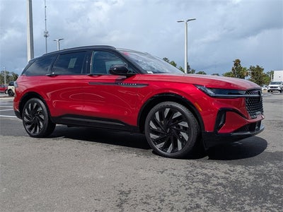 2025 Lincoln Nautilus Reserve