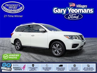 2019 Nissan Pathfinder SV