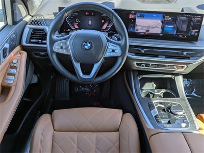 2023 BMW X7 xDrive40i