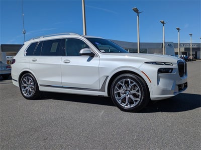 2023 BMW X7 xDrive40i