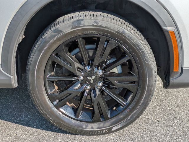 2024 Mitsubishi Eclipse Cross LE