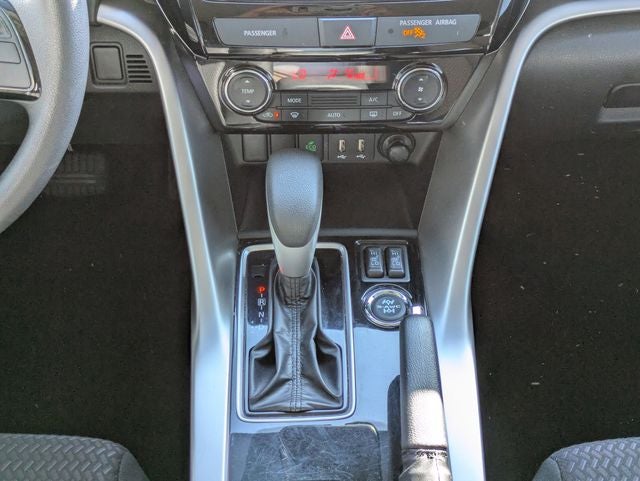 2024 Mitsubishi Eclipse Cross LE