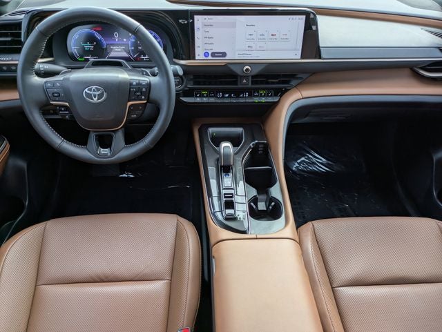 2025 Toyota Crown Signia Limited