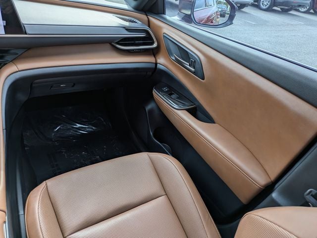 2025 Toyota Crown Signia Limited