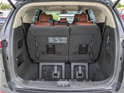 2023 Kia Carnival SX