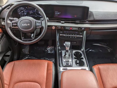 2023 Kia Carnival SX