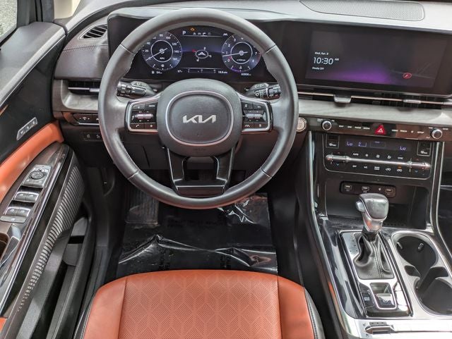 2023 Kia Carnival SX