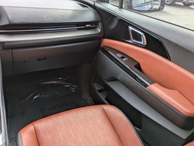 2023 Kia Carnival SX