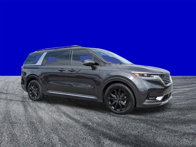 2023 Kia Carnival SX