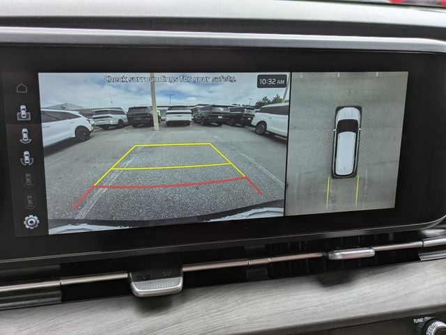 2023 Kia Carnival SX