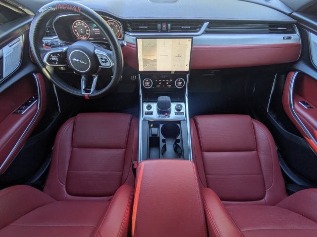 2024 Jaguar XF R-Dynamic SE