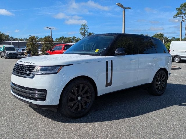 2025 Land Rover Range Rover SE
