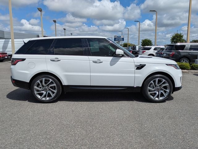 2022 Land Rover Range Rover Sport HSE Silver Edition