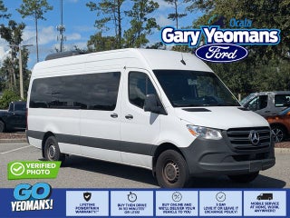 2025 Mercedes-Benz Sprinter 2500 Passenger 170 WB High Roof