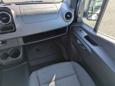 2025 Mercedes-Benz Sprinter 2500 Passenger 170 WB High Roof