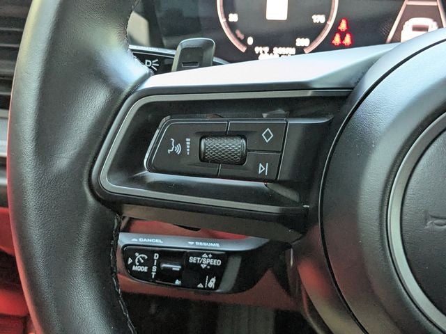 2025 Porsche 911 Carrera