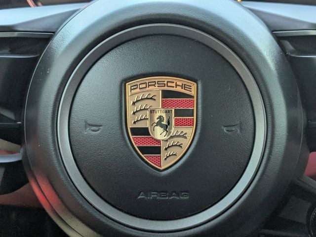 2025 Porsche 911 Carrera
