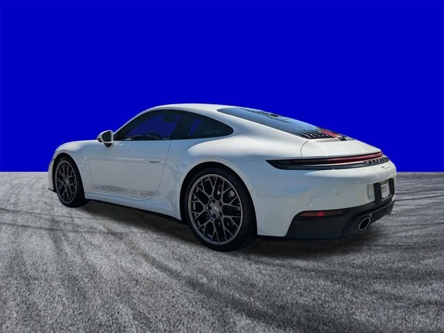 2025 Porsche 911 Carrera