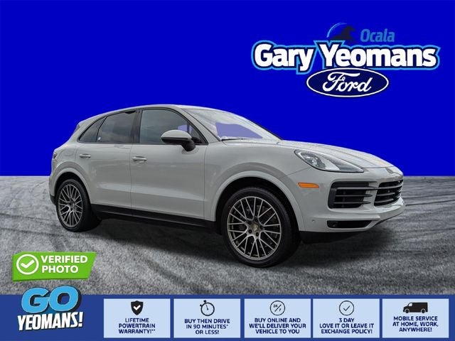 2022 Porsche Cayenne Base