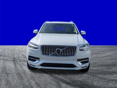 2022 Volvo XC90 T6 Inscription