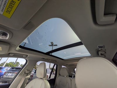 2022 Volvo XC90 T6 Inscription