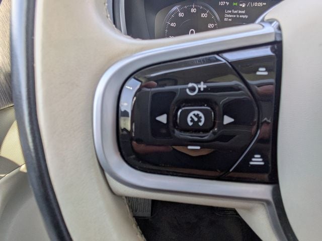 2022 Volvo XC90 T6 Inscription