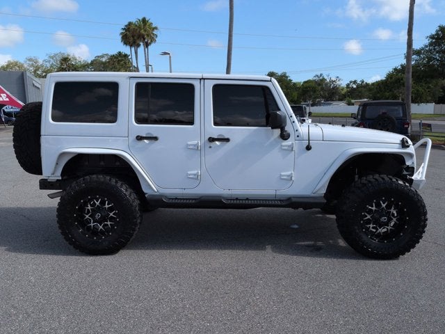 2016 Jeep Wrangler Unlimited Sahara