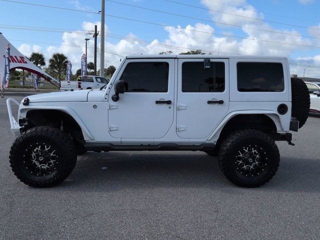 2016 Jeep Wrangler Unlimited Sahara