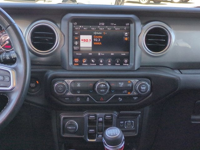 2022 Jeep Wrangler Sahara