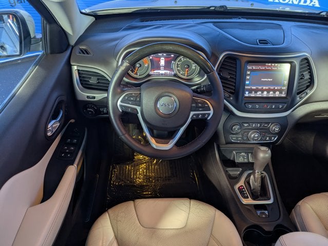 2016 Jeep Cherokee Overland