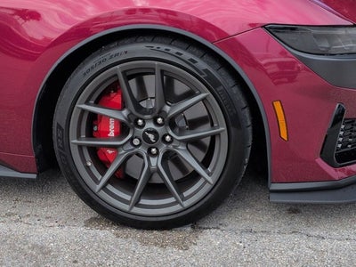 2025 Ford Mustang Dark Horse