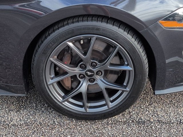 2022 Ford Mustang EcoBoost