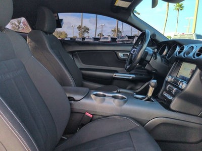 2022 Ford Mustang EcoBoost