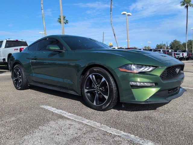 2022 Ford Mustang EcoBoost