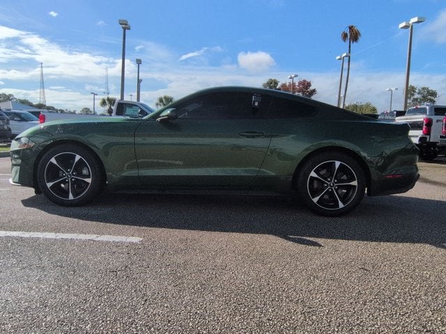 2022 Ford Mustang EcoBoost