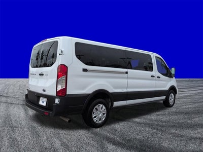 2023 Ford Transit Passenger Wagon XLT