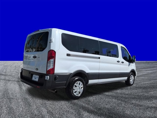 2024 Ford Transit Passenger Wagon XLT