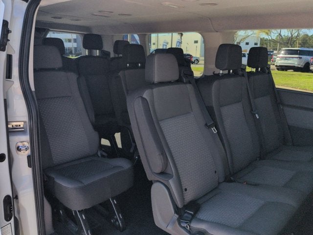 2024 Ford Transit Passenger Wagon XLT