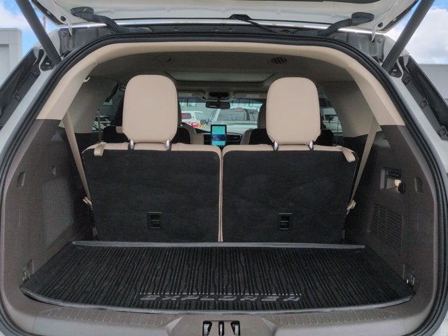 2023 Ford Explorer Platinum