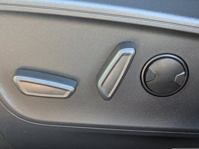 2025 Ford Escape Hybrid ST-Line