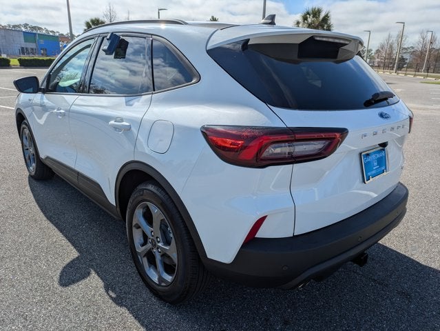 2025 Ford Escape Hybrid ST-Line